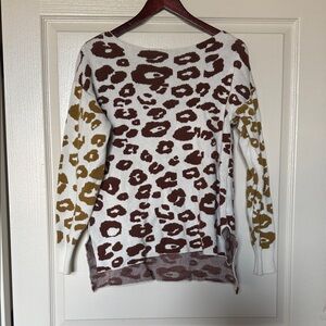 Versona Leopard Print Sweater - Brown, White, and Olive Green